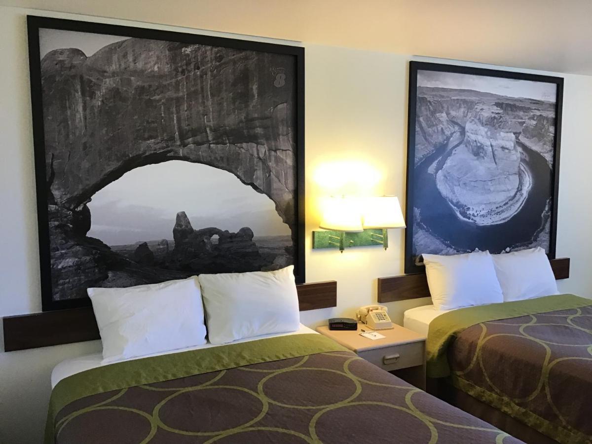 Arch Canyon Inn 블랜딩 외부 사진